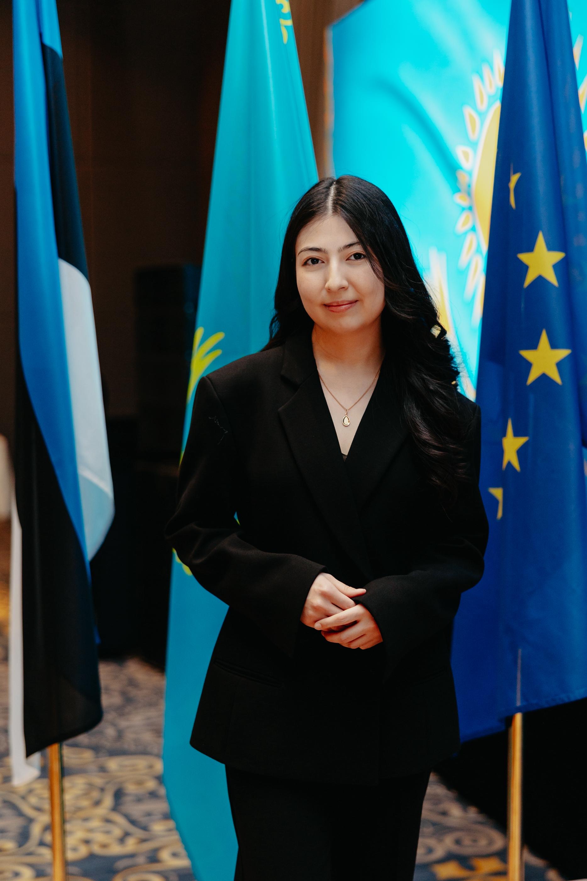 Акбота Саржанова